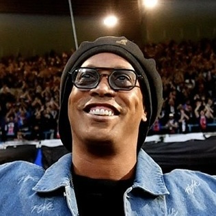 罗纳尔迪尼奥头像